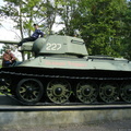 a kalinin t-34-76 02