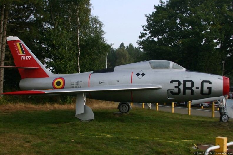 d_sribnyi_f-4f_02.jpg