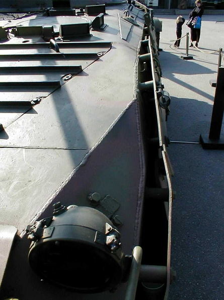 an_bmp-2p_08.jpg